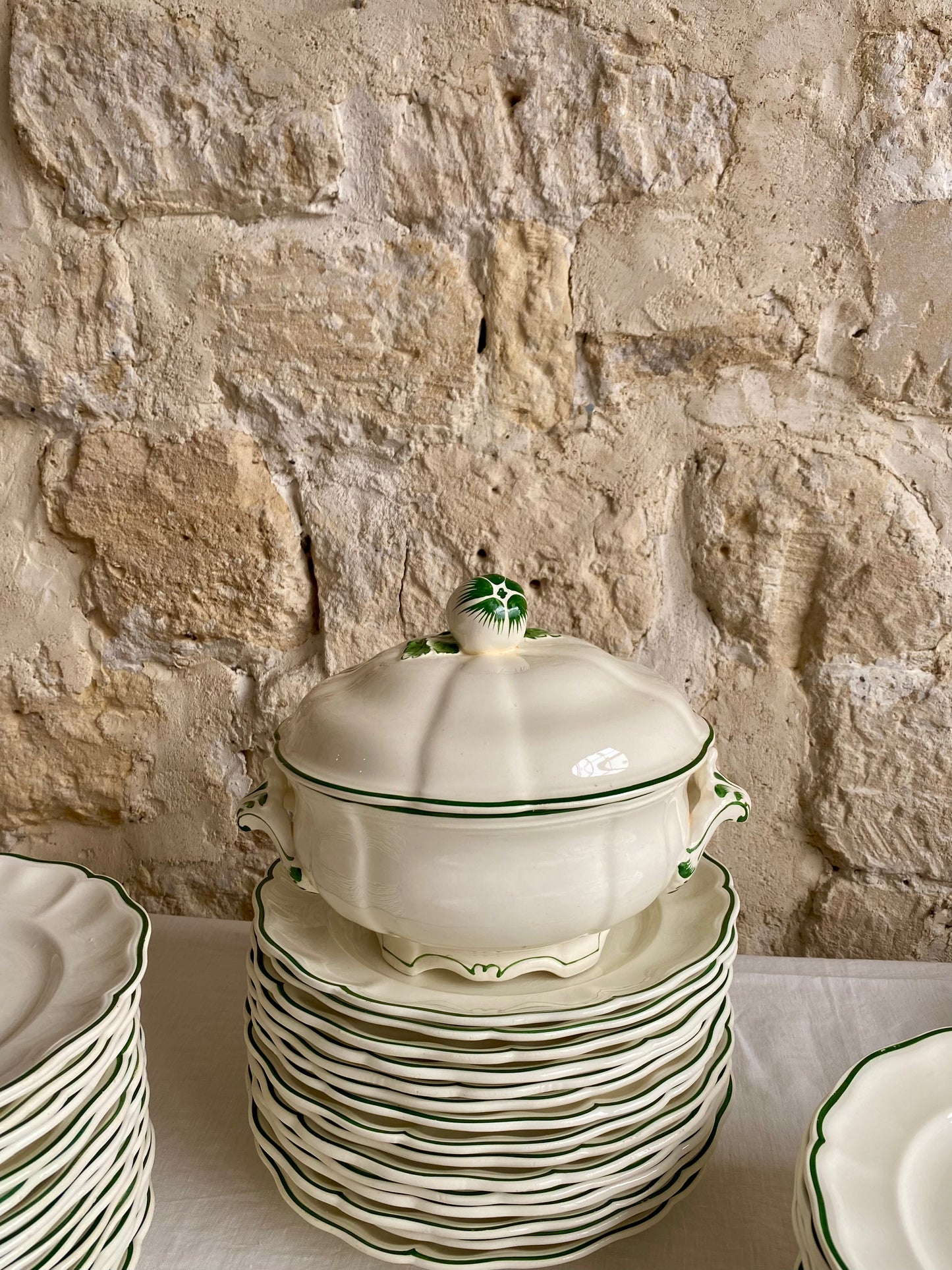 service "Pomme" Lunéville demi-porcelaine