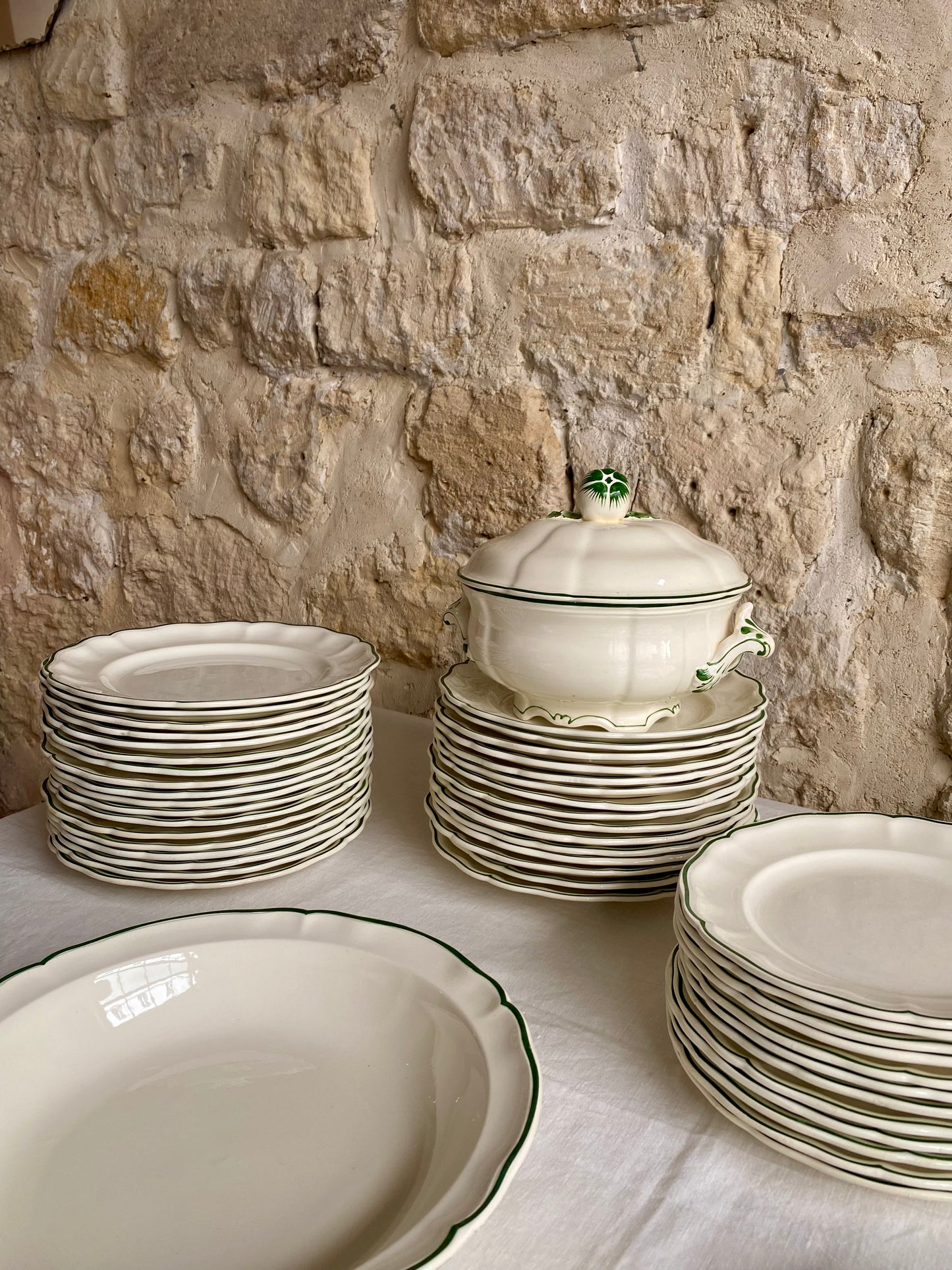 service "Pomme" Lunéville demi-porcelaine