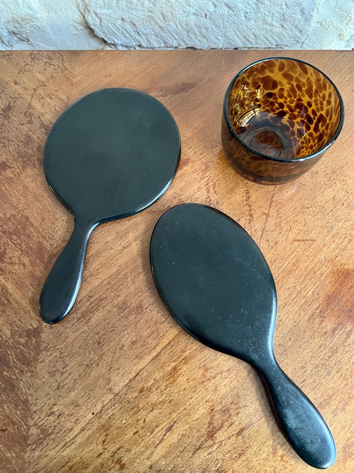 miroir à main en ébène, rond