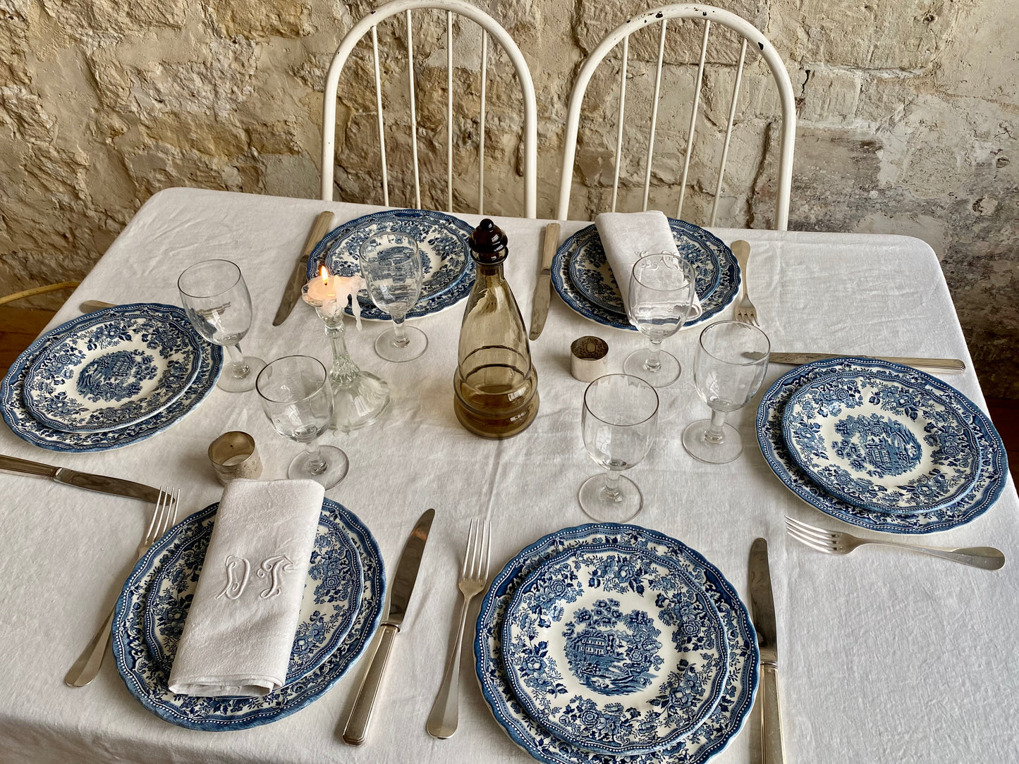 service anglais, décor bleu
