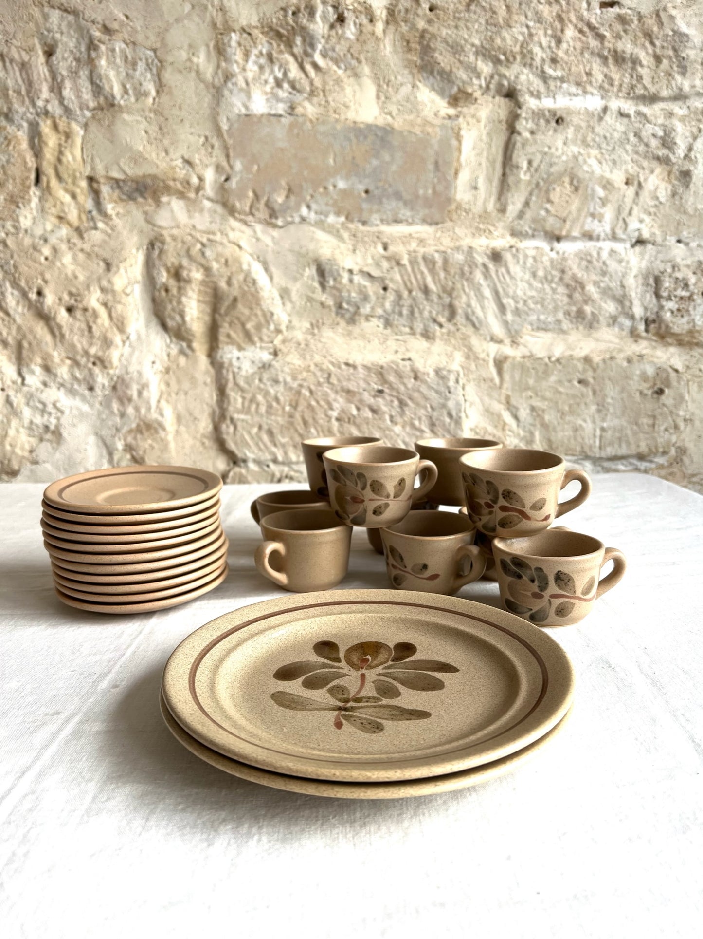 tasses à café en grès