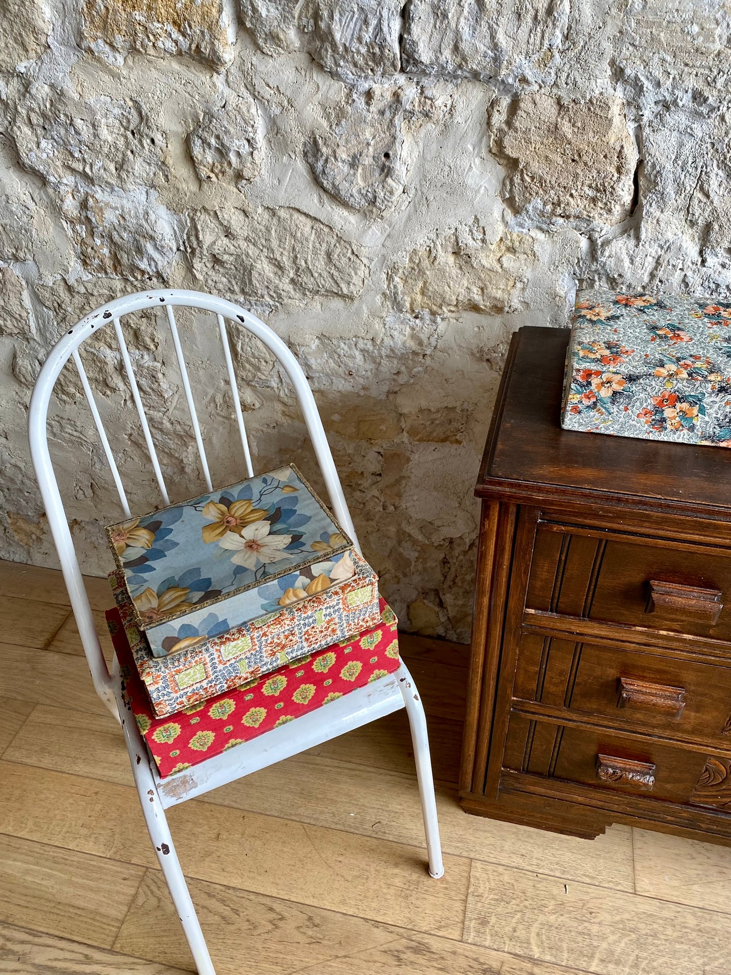 boîte en tissu bleu