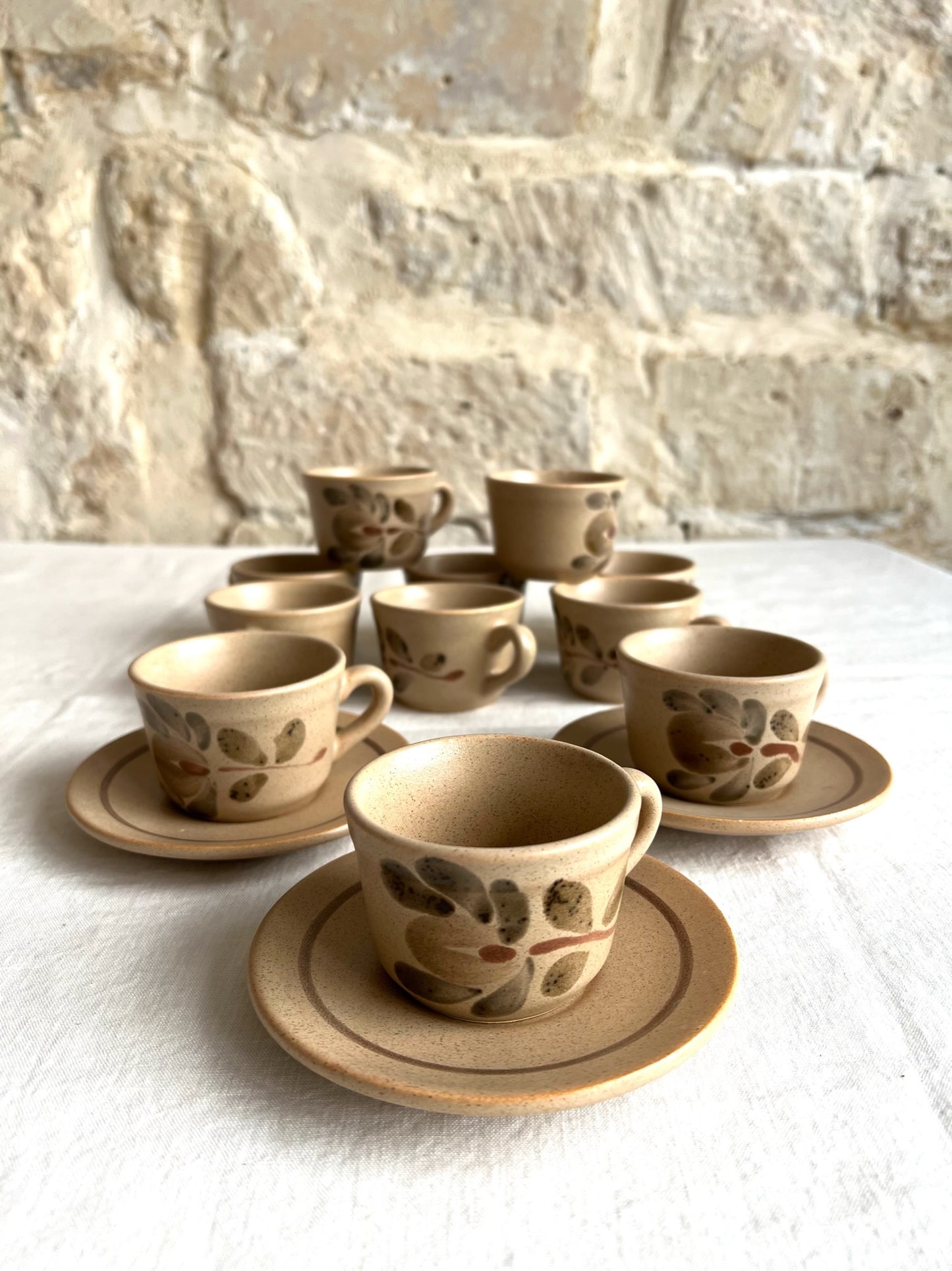 tasses à café en grès