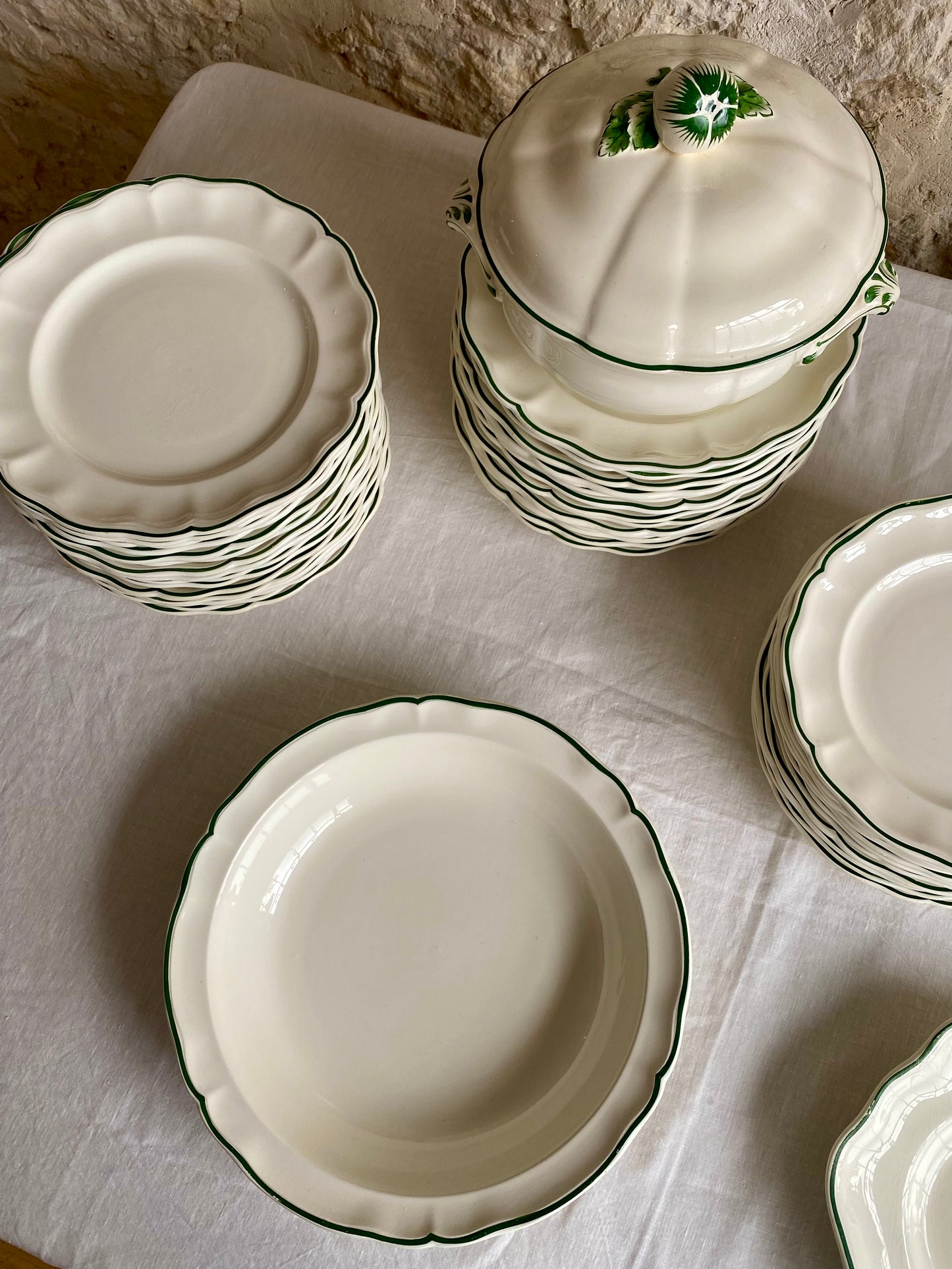 service "Pomme" Lunéville demi-porcelaine