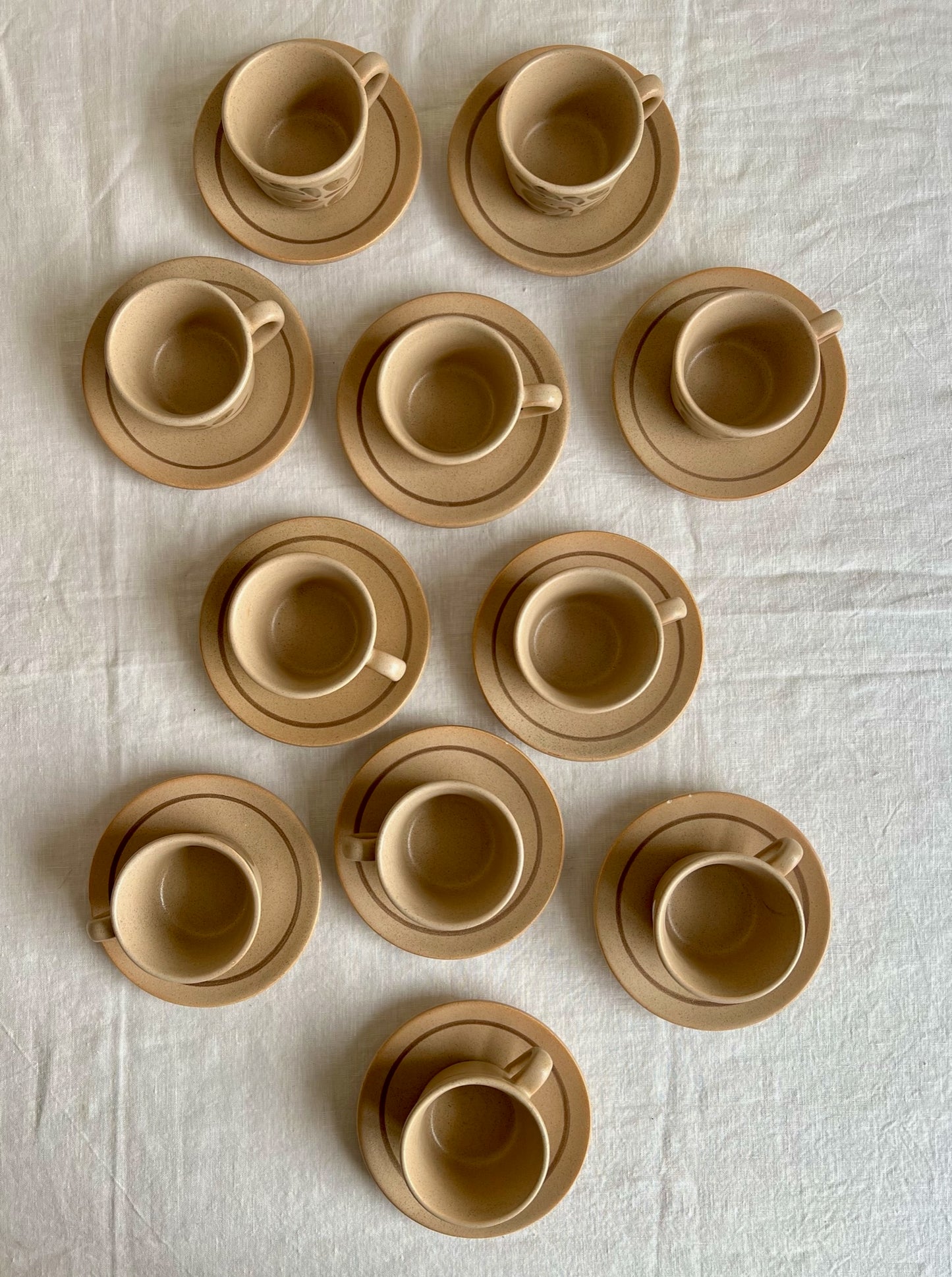 tasses à café en grès