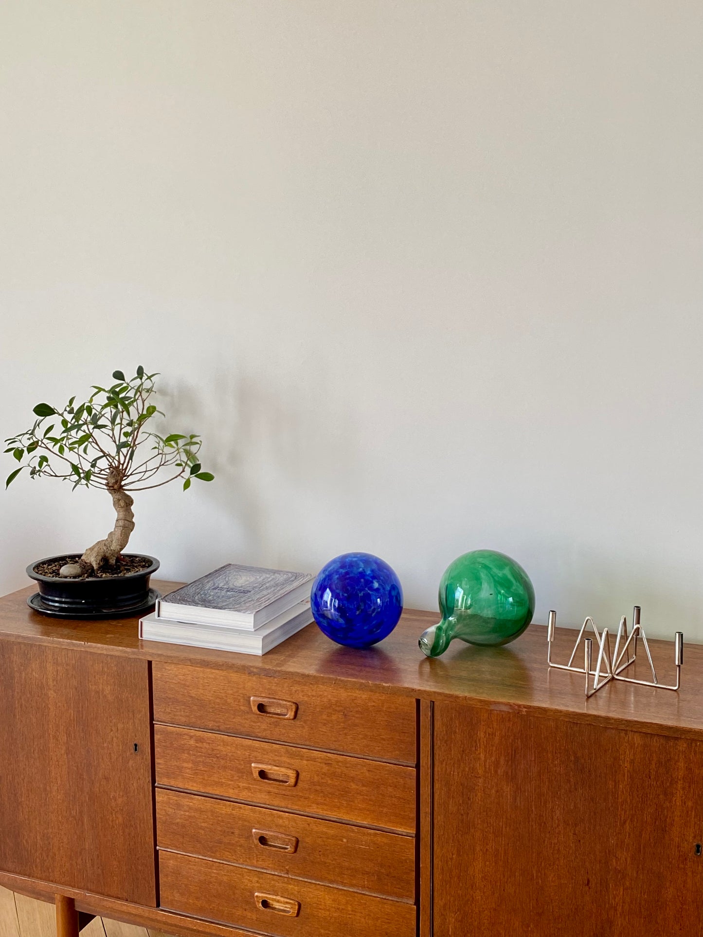 boule en verre soufflé, bleue