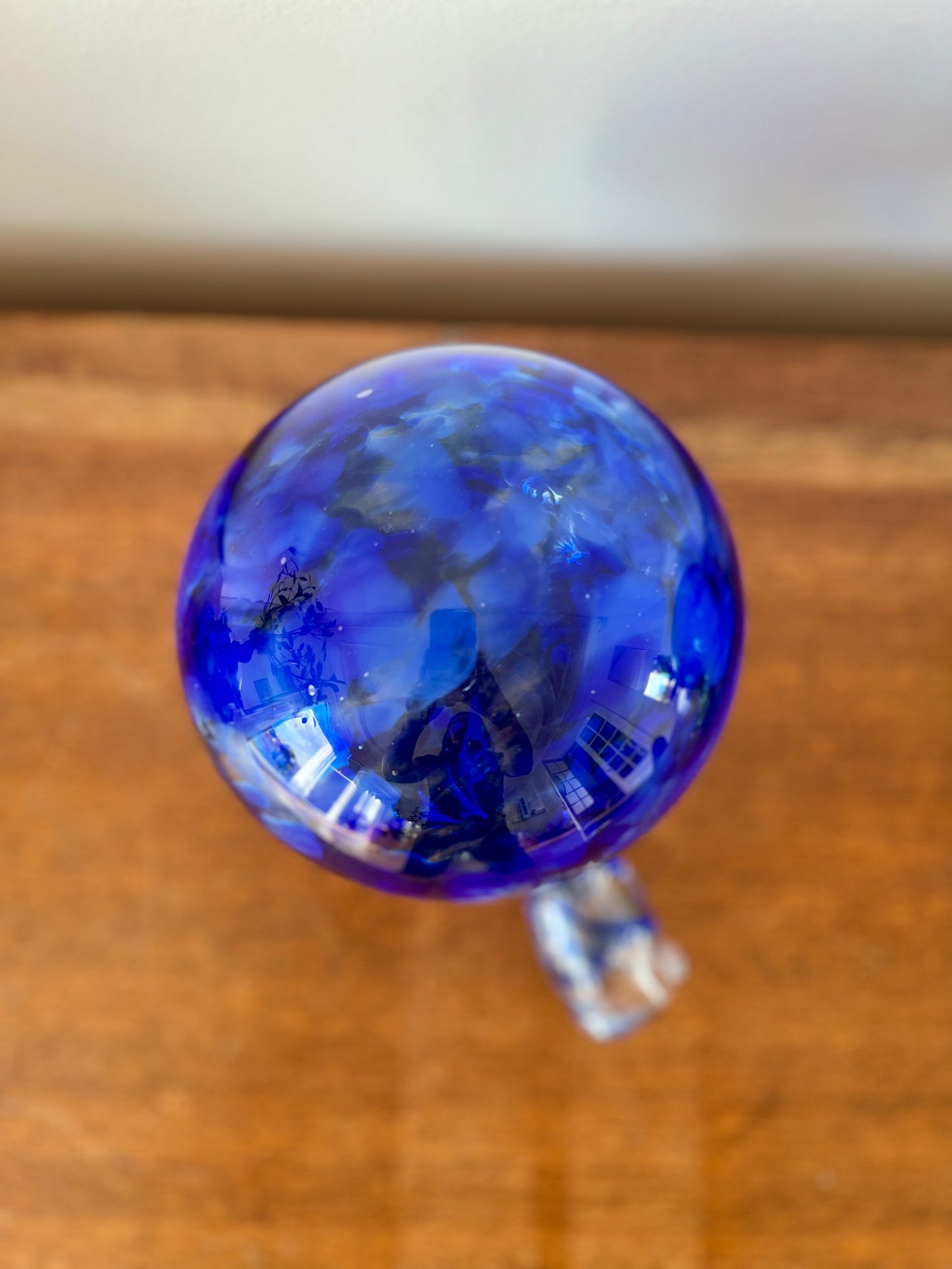 boule en verre soufflé, bleue