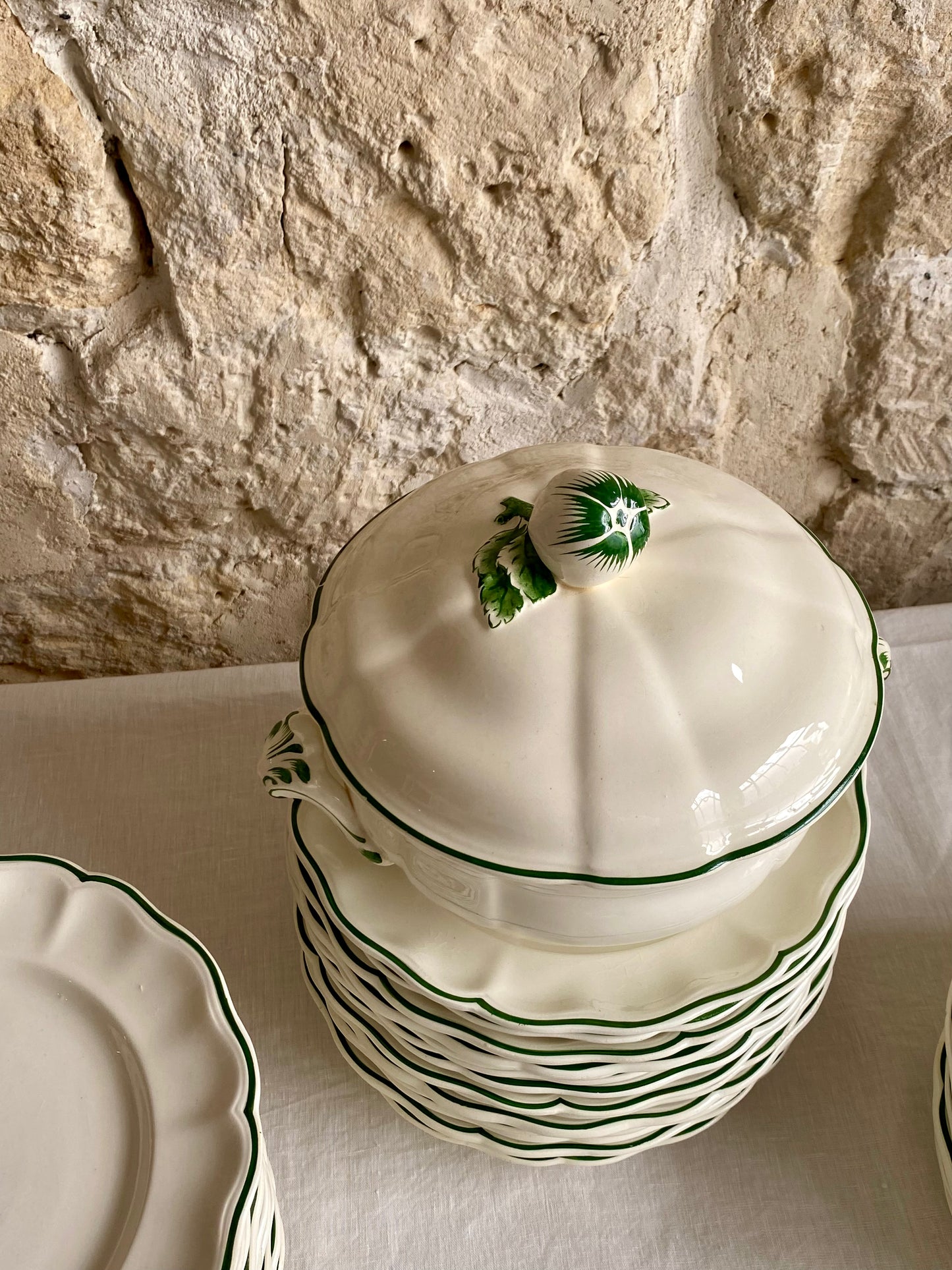service "Pomme" Lunéville demi-porcelaine