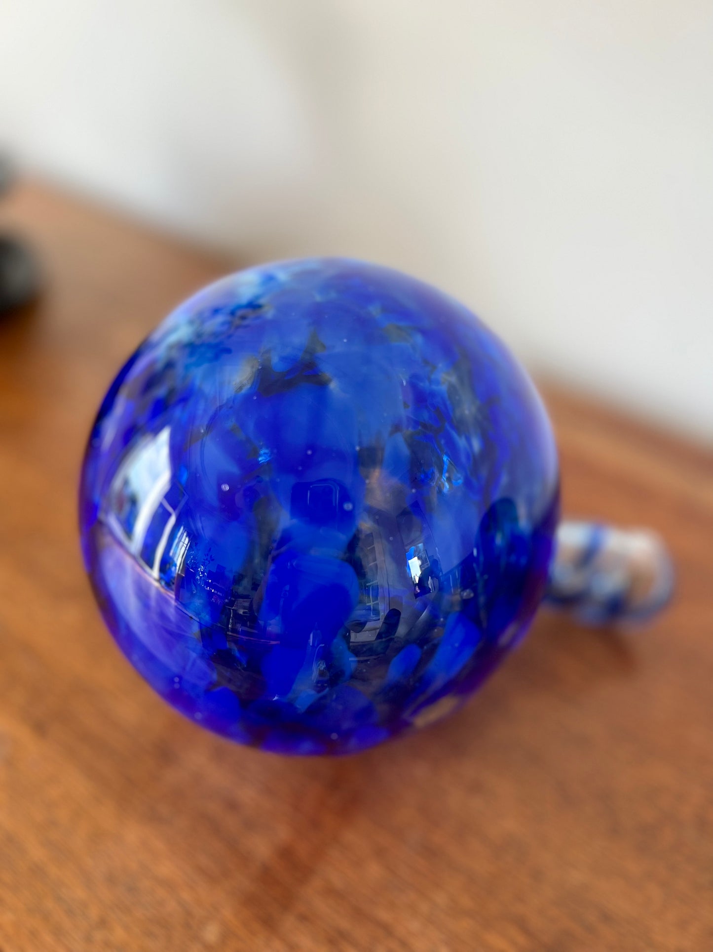 boule en verre soufflé, bleue